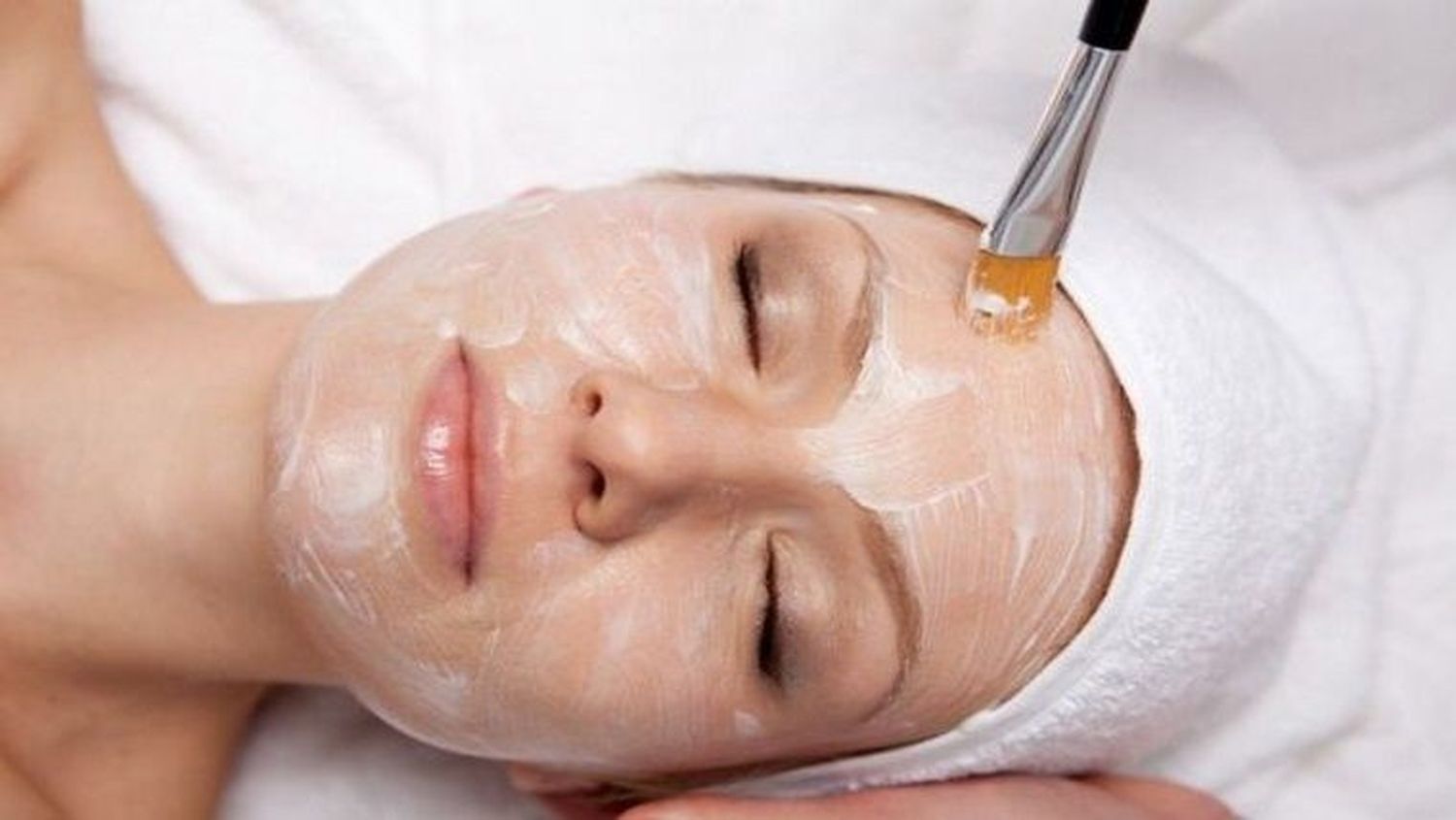 Cómo exfoliar tu piel para verte mejor