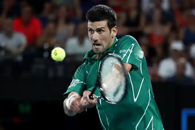 Djokovic barrió a Federer y se metió en otra final