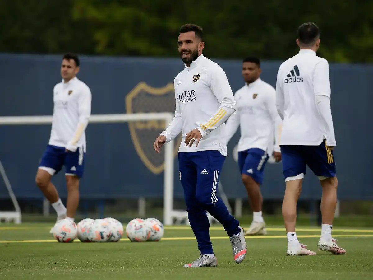 Russo espera que Tevez llegue al duelo con Talleres 