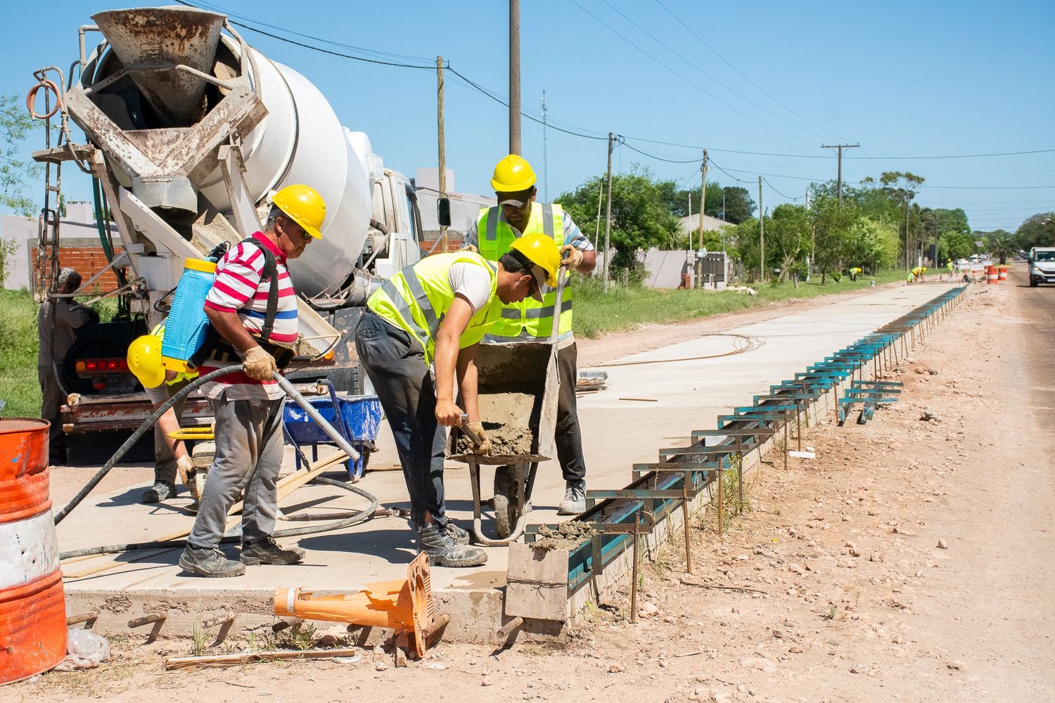 Avanza la construcción de obra vial para el tránsito pesado en Larroque