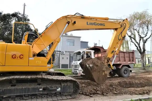 Continúan los trabajos de infraestructura en el barrio Escribano