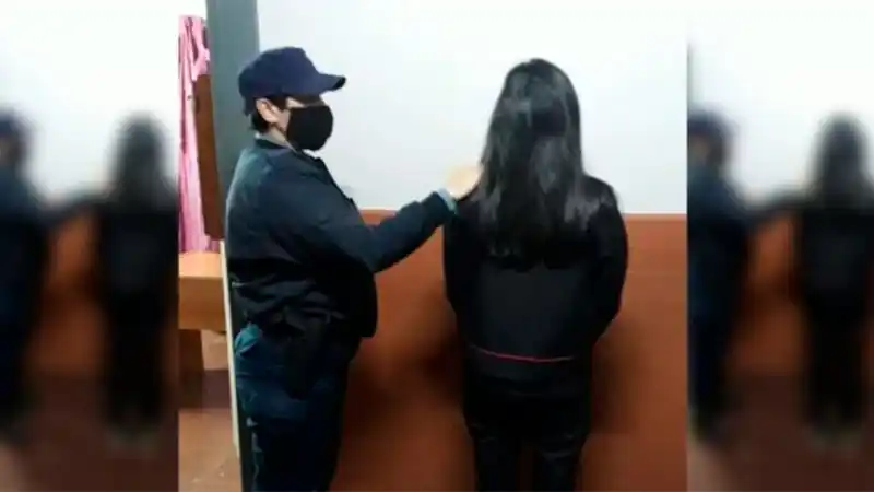 Irá a juicio la madre que apuñaló a su beba y la abandonó en bolsa de residuos