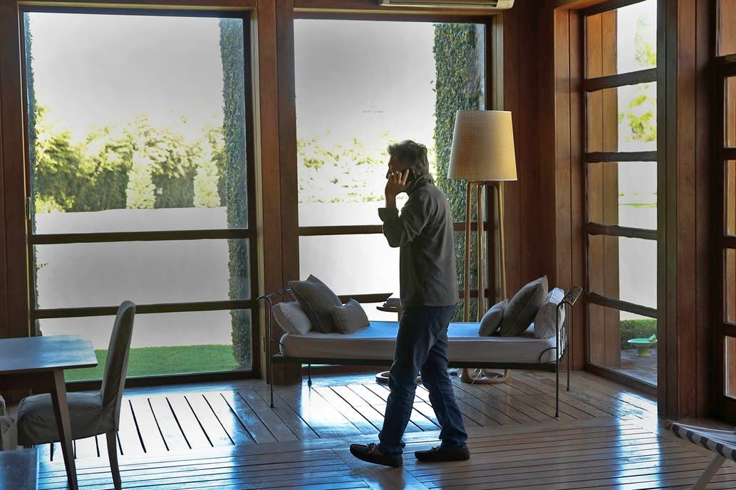 Allanaron la quinta de Mauricio Macri por posible violación de la cuarentena