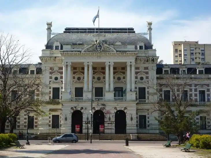 La Provincia dispuso asueto administrativo para el 24 y 31 de diciembre