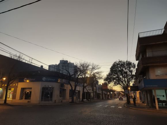 ¡Por fin viernes! Jornada fresca y soleada en Rafaela en la previa al Día del Amigo