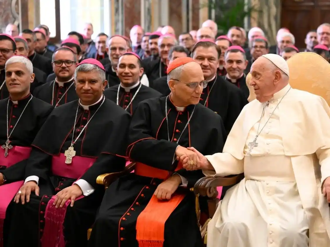 El sucesor de Francisco deberá ser elegido en 20 días como máximo.
