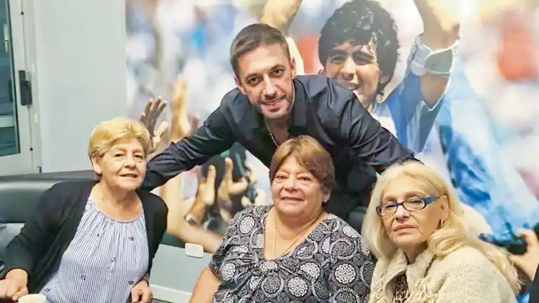 El comunicado de las hermanas Maradona tras el informe de la junta médica: "Diego no merecía morir así"