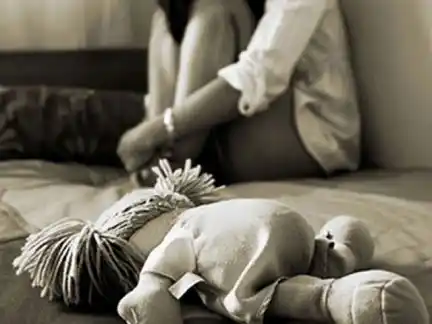 Para que le creyeran, una nena tuvo que filmar a su abuelo cuando la violaba