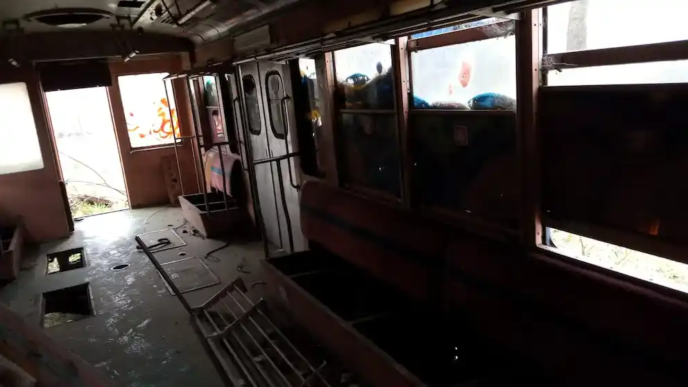 vagón de subte en una casa de fin de semana: - 3