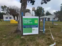 Ejecutan instalación eléctrica y sanitaria en escuela del Departamento Gualeguay