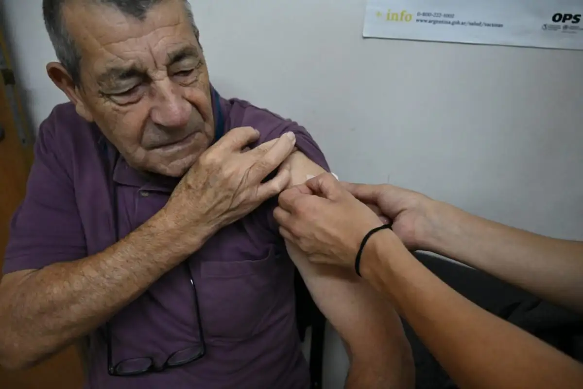 Comenzó la vacunación antigripal en los CAPS de la ciudad para mayores de 65 años y personas con patologías