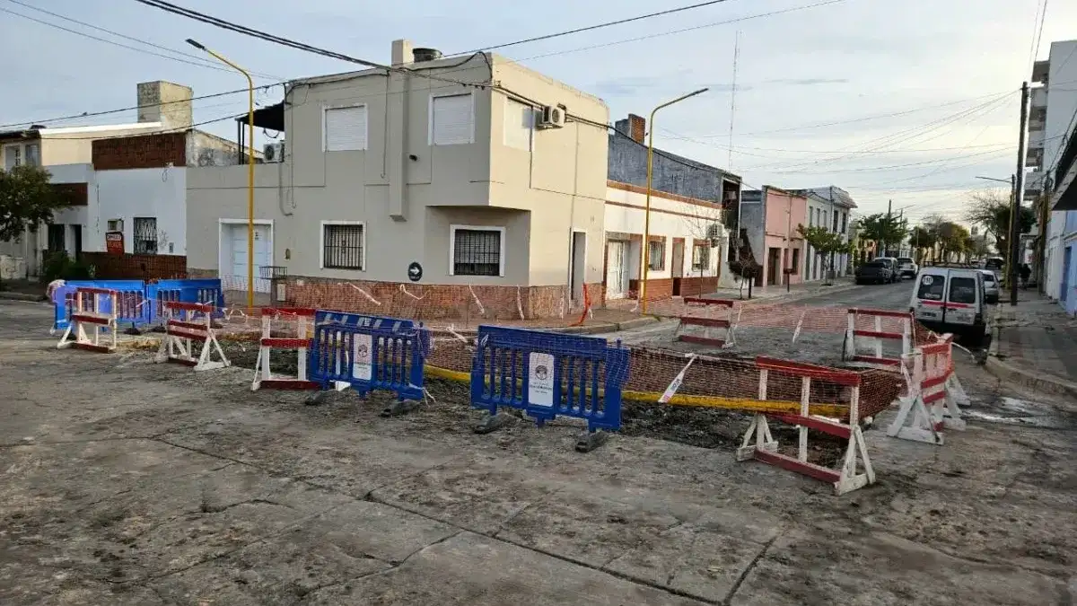 Hay 12 cuadras cortadas está semana por bacheos: mirá cuáles son