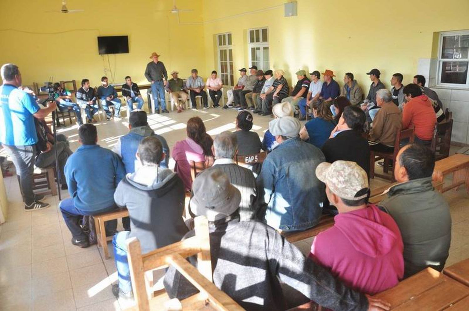 Se reunió la mesa productiva con una
amplia participación de paipperos