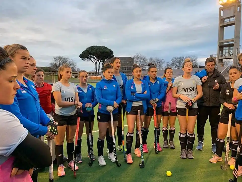 Las Leonas comenzó con su concentración 