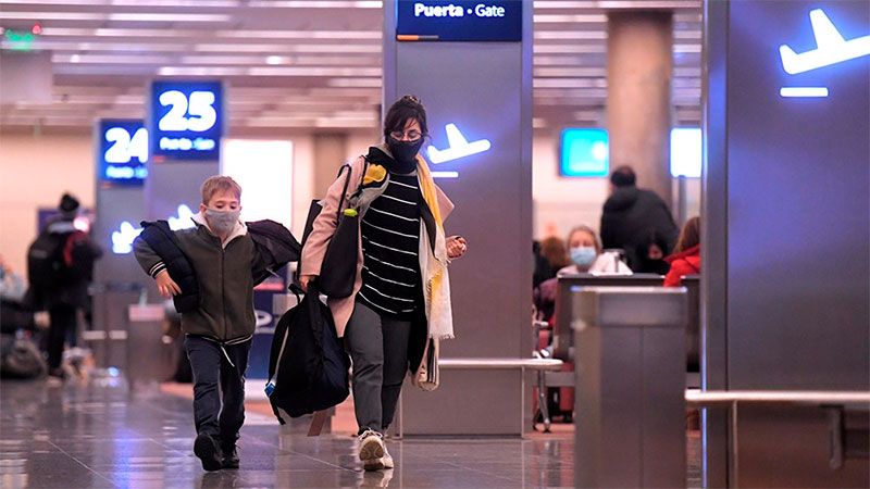 Fronteras: los vuelos y destinos que se suspenden hasta el 11 de junio