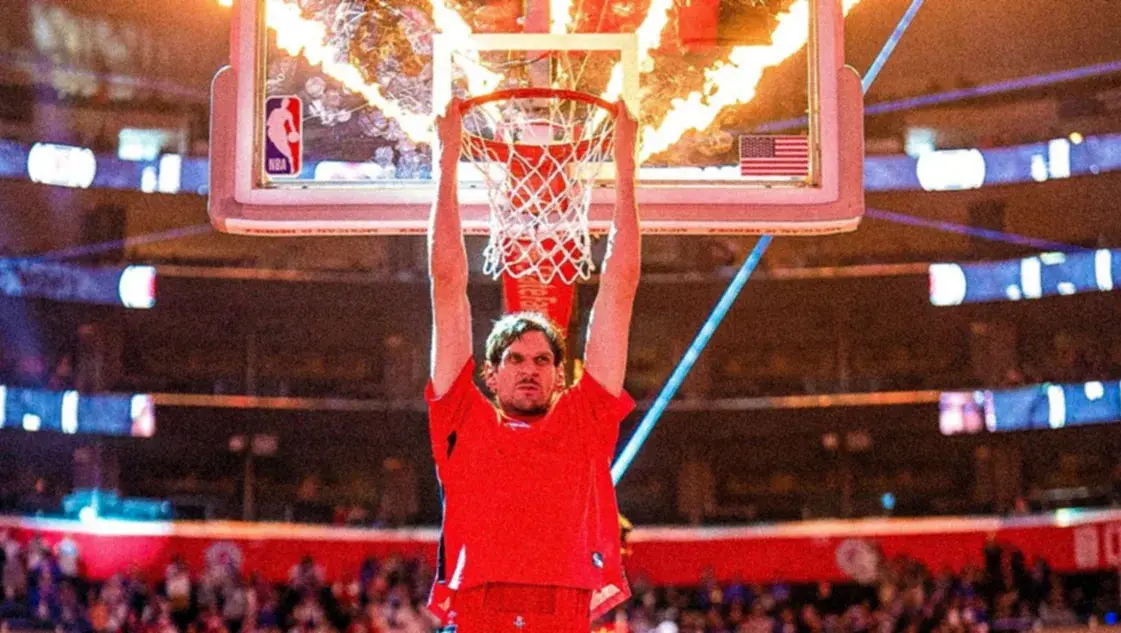 Boban, 2m24 y mucho carisma para ganarse el cariño de la gente. Foto: NBA.