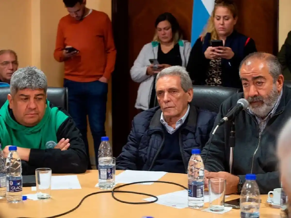 Pablo Moyano analiza renunciar a la CGT tras haber sido marginado de la reunión con Alberto Fernández