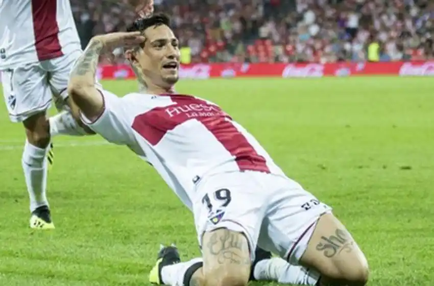 El golazo de un rosarino que amargó al Bilbao de Berizzo