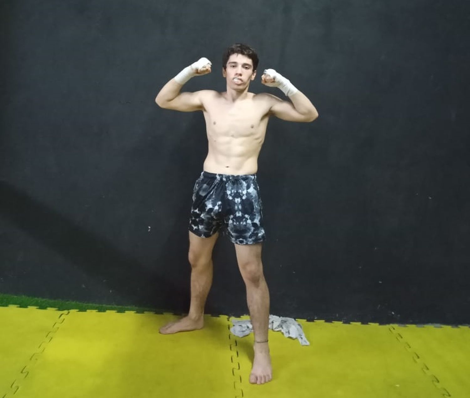 Tobías Álvarez sufrió su primera derrota en el amateurismo