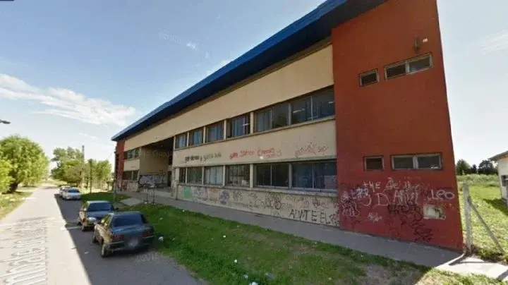 Tras la explosión los equipos de emergencia procedieron a cerrar las llaves de gas.