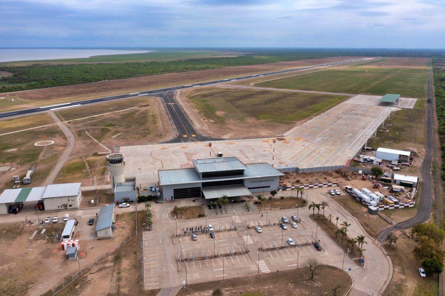 Reabrió el aeropuerto de Termas de Río Hondo luego de tres meses en obra