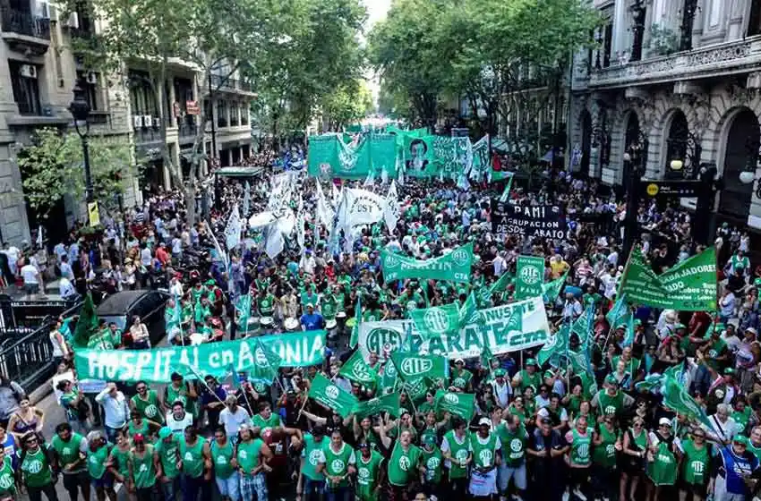 Convocan a otra marcha en Plaza de Mayo