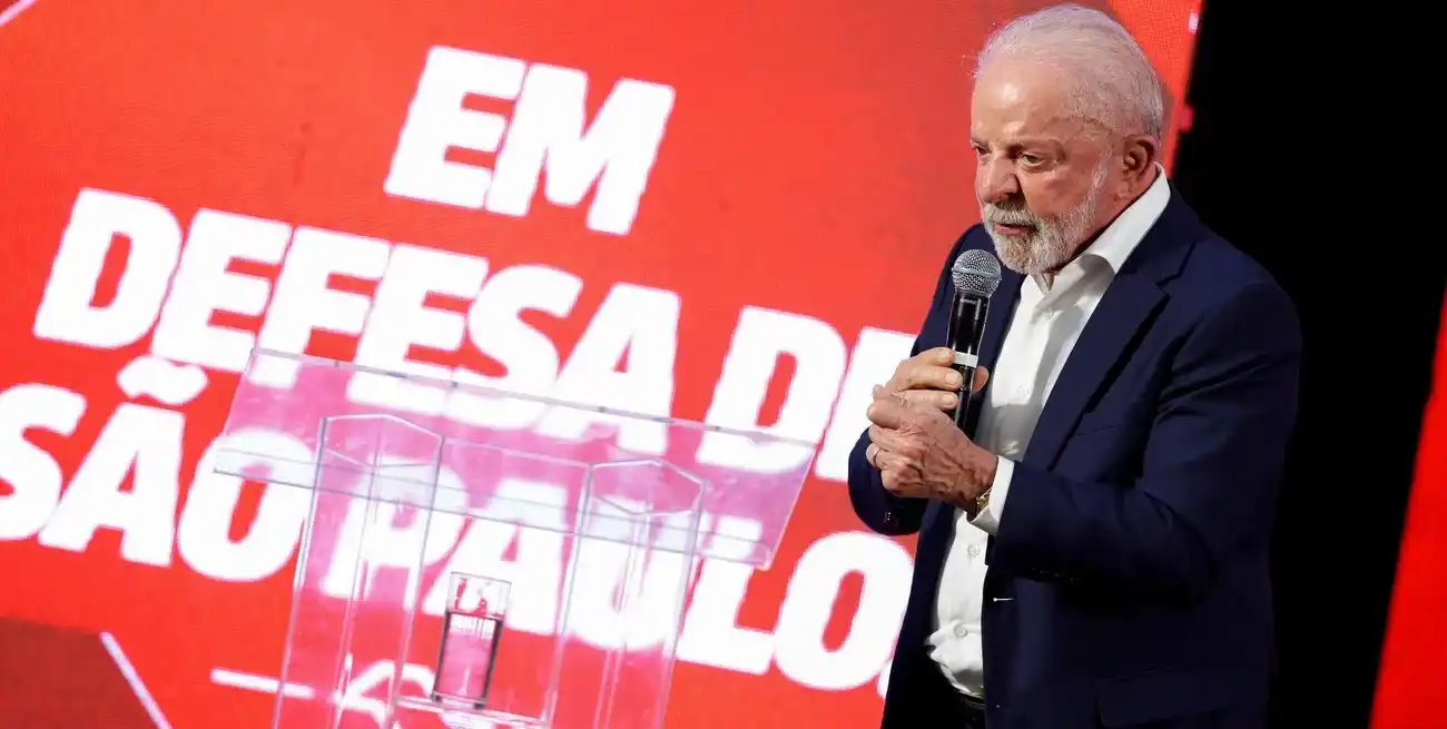 Lula también subrayó la importancia de no depender del dólar. Crédito: Reuters.