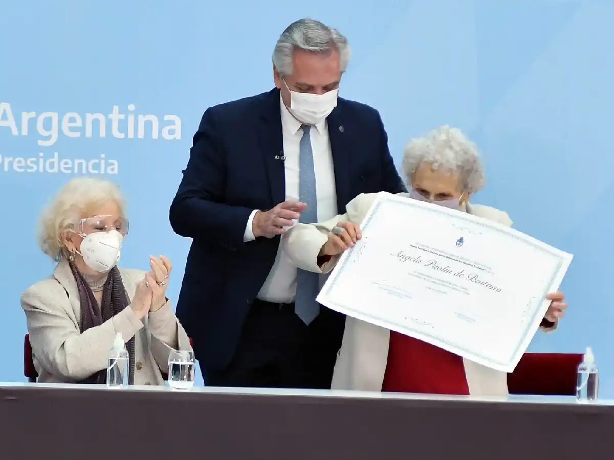 Alberto Fernández: "Hay jóvenes que no entienden lo que ha sido la violencia siniestra de la dictadura"