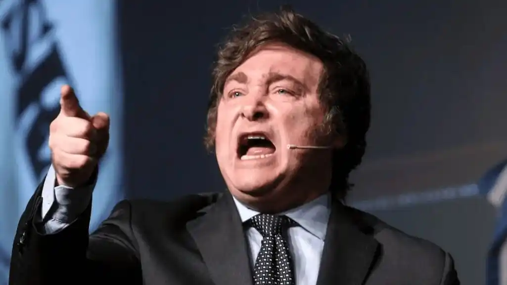 El dominio digital de Milei se debilita: su actividad en X cayó 87%