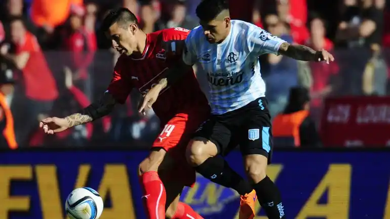 Independiente goleó a Racing y se quedó con el clásico de Avellaneda