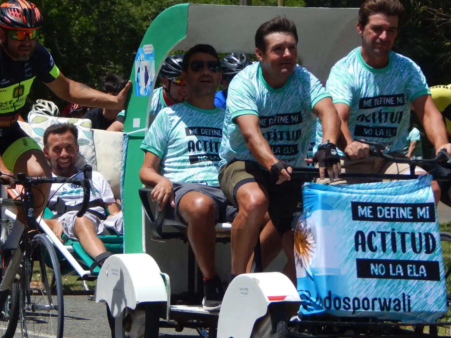 Masiva participación en la bicicleteada contra el ELA en Chascomús