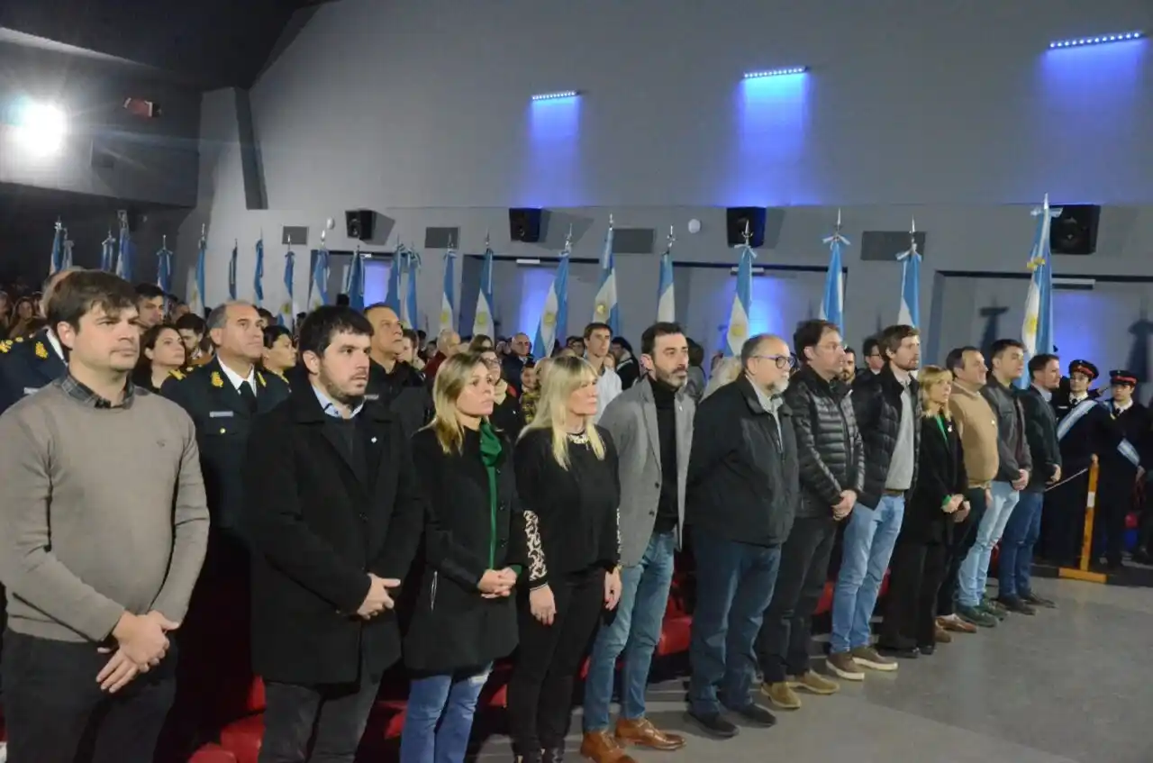 Venado Tuerto homenajeó la gesta belgraniana con emotivo acto patrio