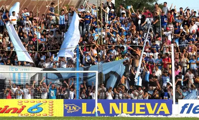 El fútbol, también más caro: ¿cuánto aumentaron las entradas a la cancha?