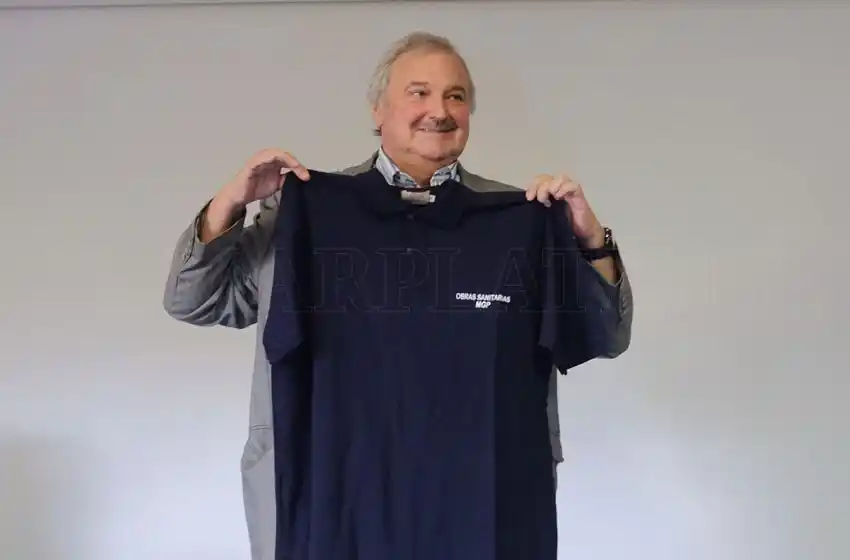 Dell Olio fue distinguido por sus 11 años en la presidencia en OSSE