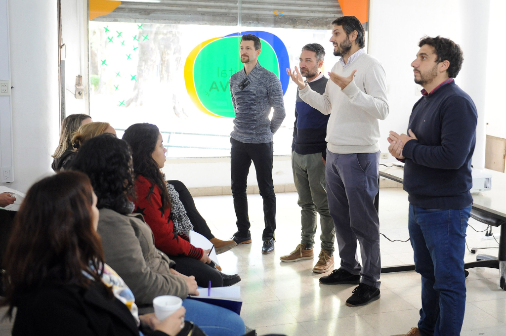 Comenzó el curso de capacitación sobre herramientas digitales en Capital Activa