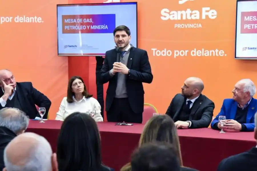 Nuevo encuentro de la Mesa de Gas Petróleo y Minería: “Vamos potenciar nuestra industria”
