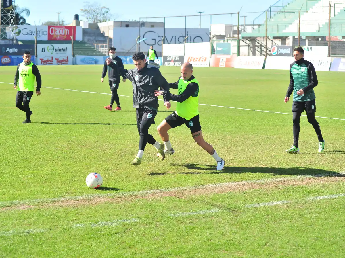 Sportivo suma horas de trabajo