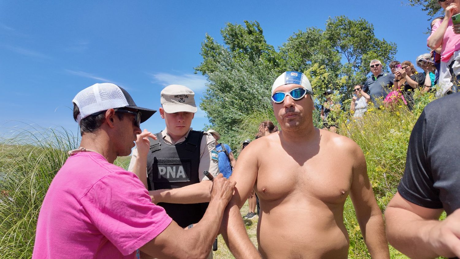 Antes de largar. La competencia se realizó en la mañana de este domingo