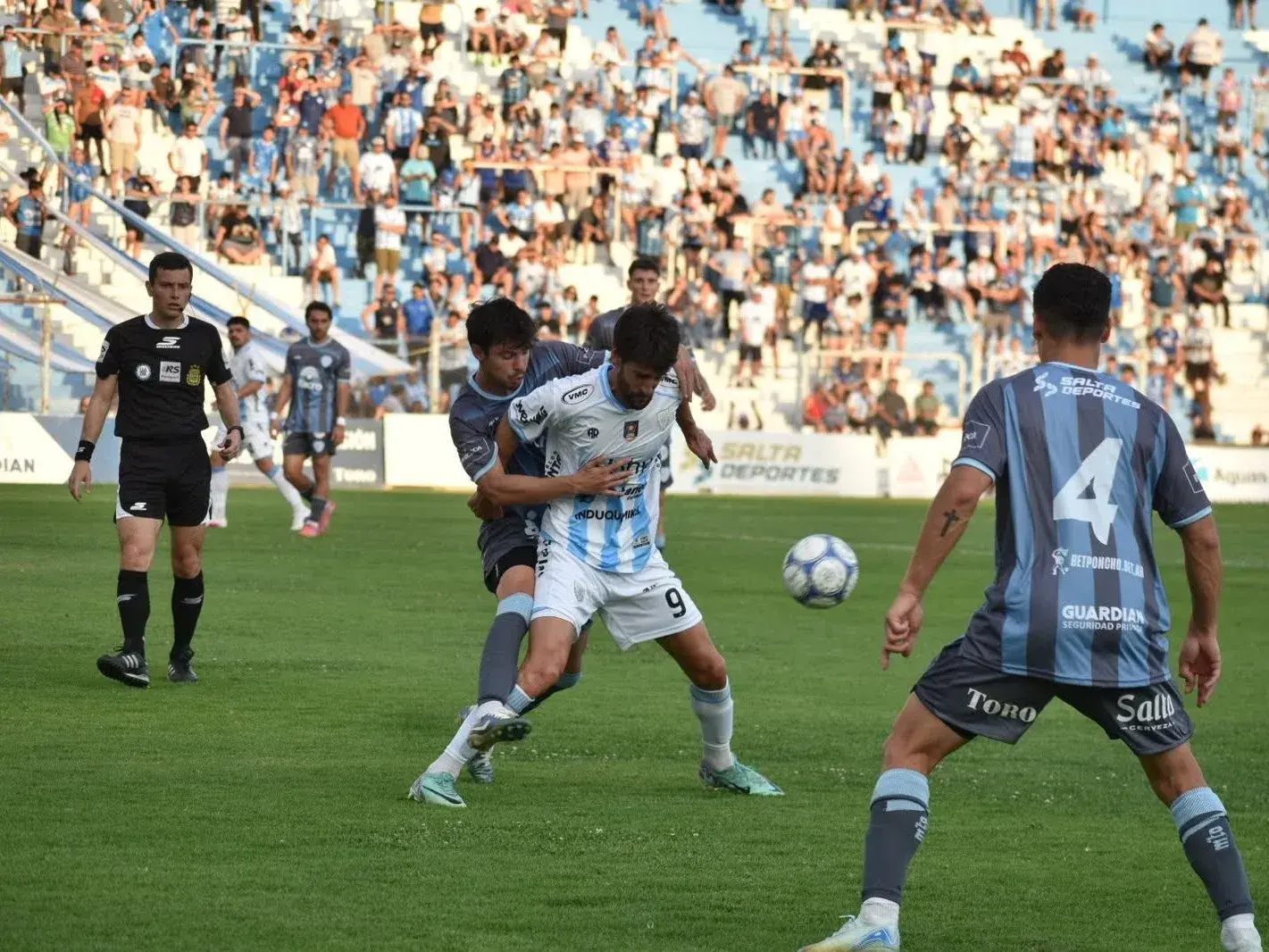 La Crema cayó 1 a 0 en su visita a Gimnasia y Tiro de Salta. Foto:AR