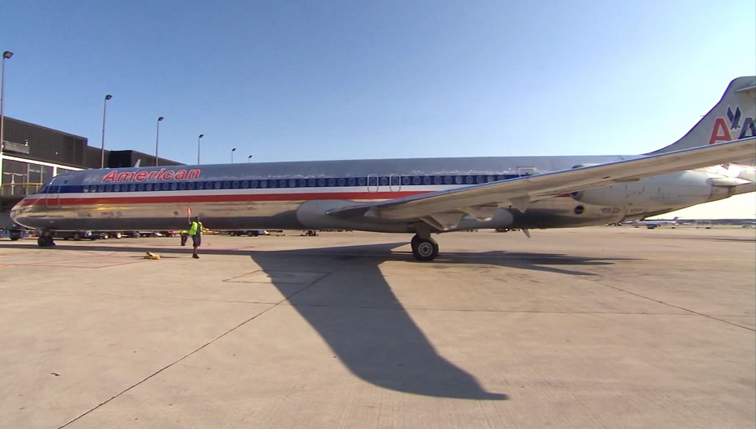 El adiós a un clásico: American Airlines retirará sus últimos MD-80 en septiembre