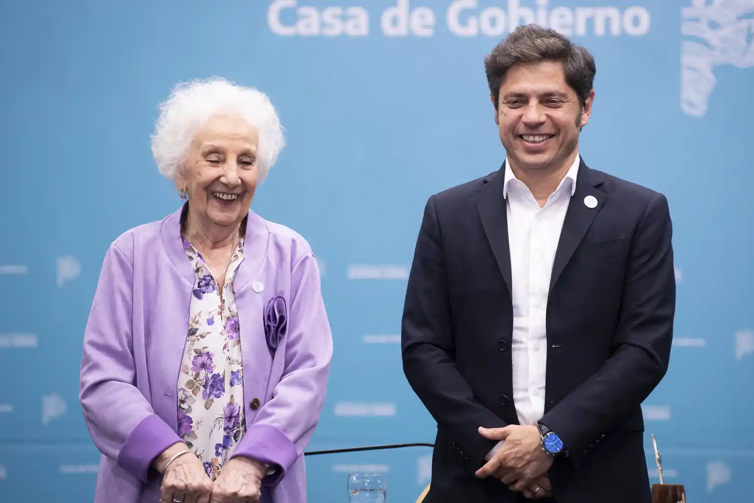 Estela de Carlotto con Kicillof