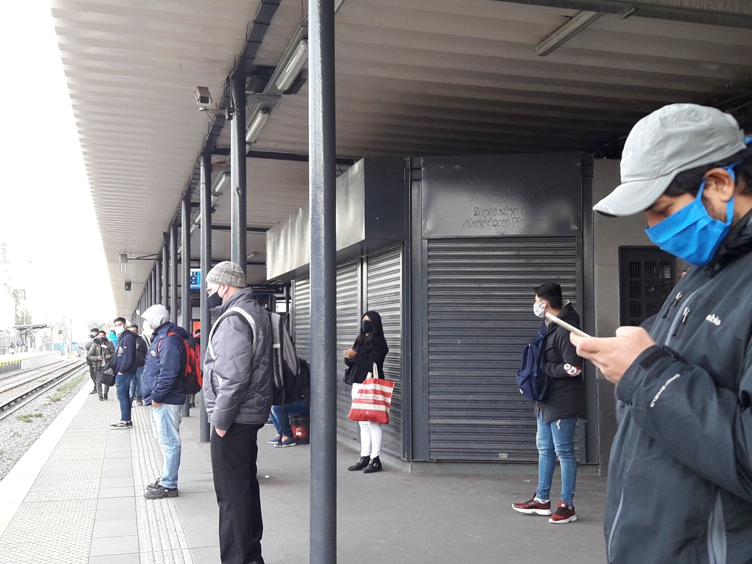 Se activó el protocolo de coronavirus en el Tren Sarmiento, que circula con demoras