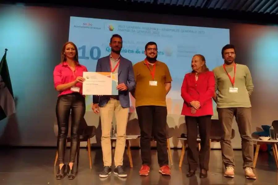 Autoridades sanvicentinas de recorrida por España