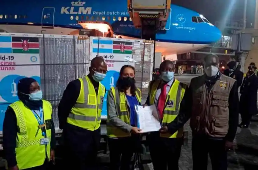 Coronavirus: Argentina le donó vacunas AstraZeneca a Kenia