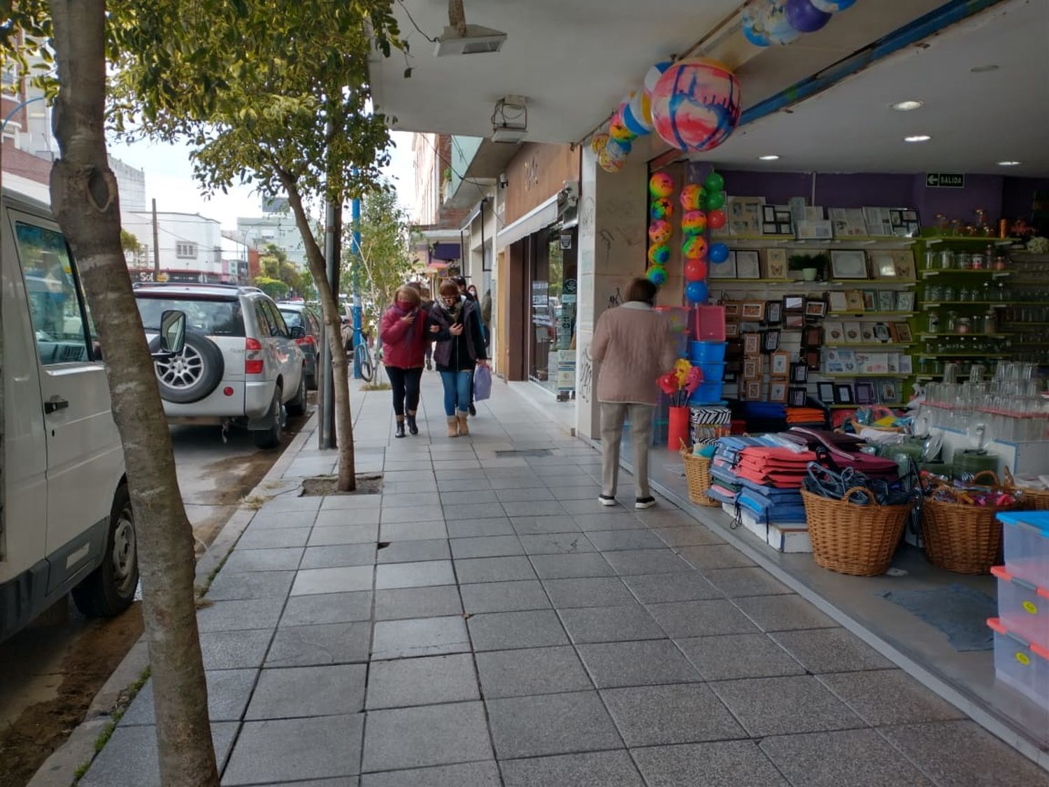 Comerciantes de Güemes observan mayor movimiento pero las ventas siguen bajas