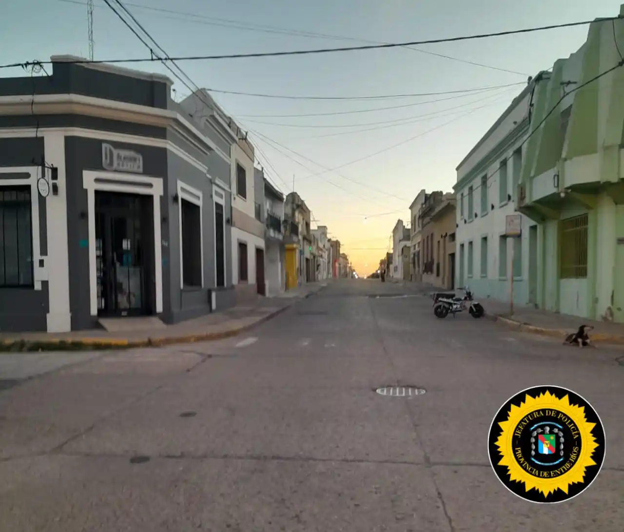 Motociclista sufrió graves lesiones tras un accidente en una esquina de Victoria