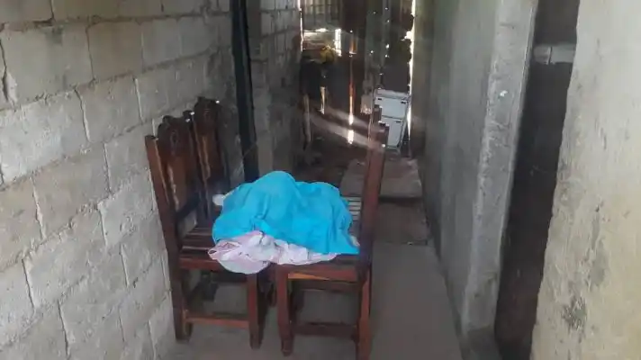 Signos de ASFIXIA Y HEMATOMAS presentaban los dos bebés asesinados por su madre “poseída por un demonio”