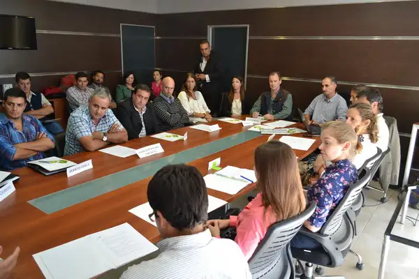 Provincia y municipios conformarán un Consejo Provincial de Ambiente