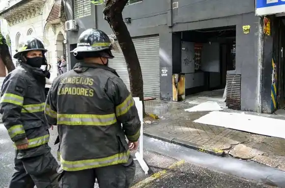 Alerta por un incendio en un edificio de 9 de Julio entre Corrientes y Entre Ríos