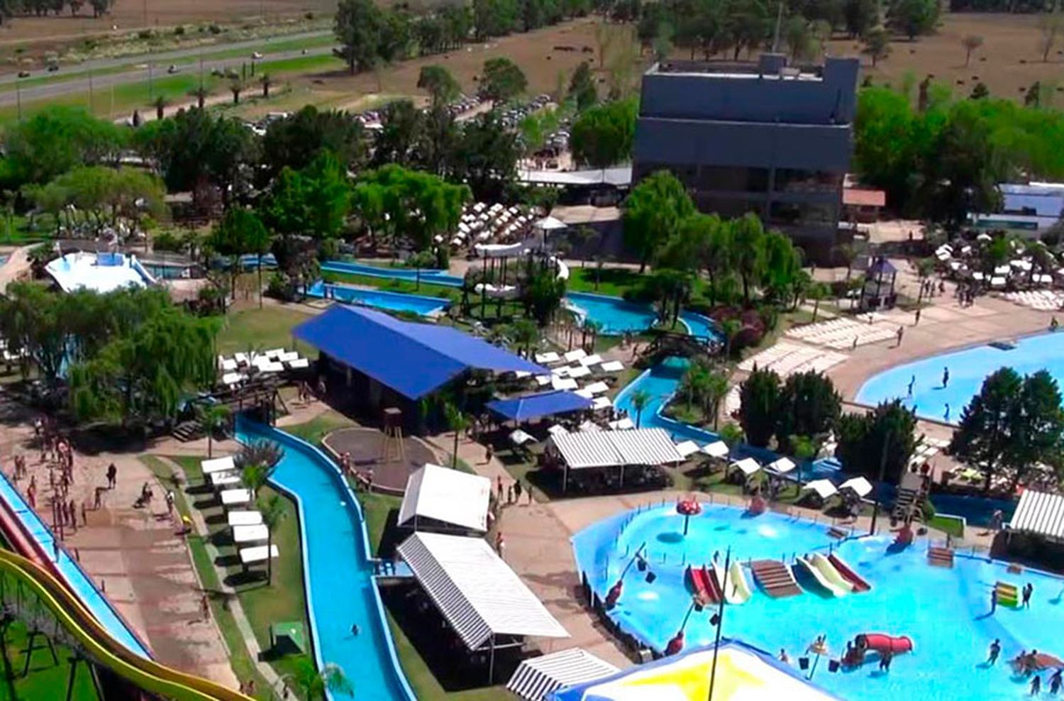 UTEDYC denunció que "Aquasol adeuda 3 meses de sueldo a sus trabajadores"